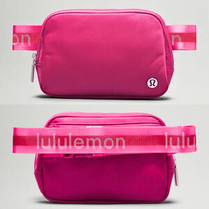 NEW Lululemon Everywhere Wordmark Crossbody Belt Bag 1L - Sonic Pink
